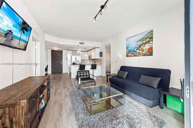 Photo - 999 SW 1st Ave Unit 1811