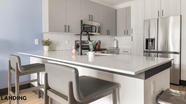 Photo - 1881 2nd Ave Unidad 4301