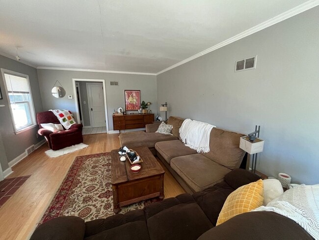 Photo - 2204 Midway Blvd