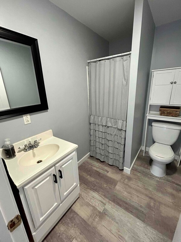 Photo - 882 Fuller Rd Unit B