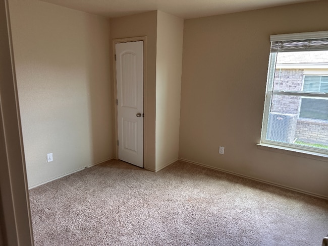 Photo - 1717 Clovis Dr Unidad B