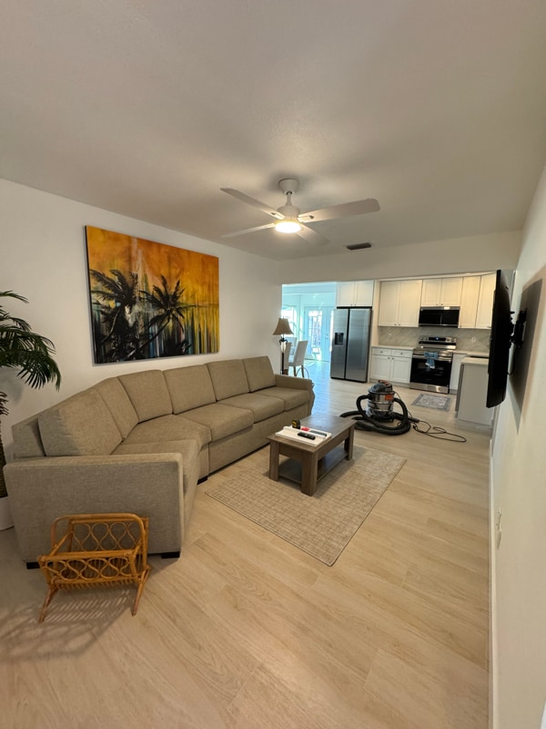 Photo - 11423 77th Ave