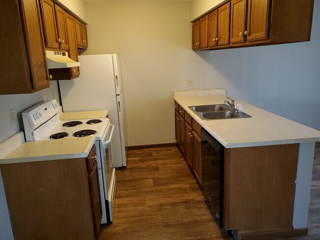 Photo - 1061-1063-1063 S Roseta Ave Unit 1061