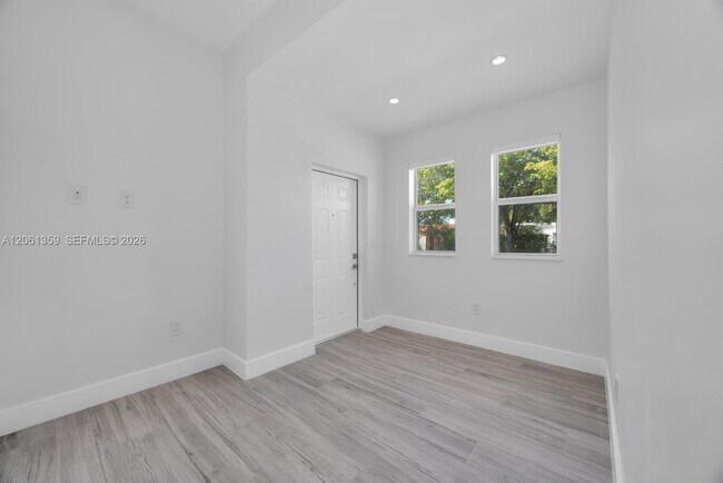 Photo - 2426 SW 25th St Unit 2426