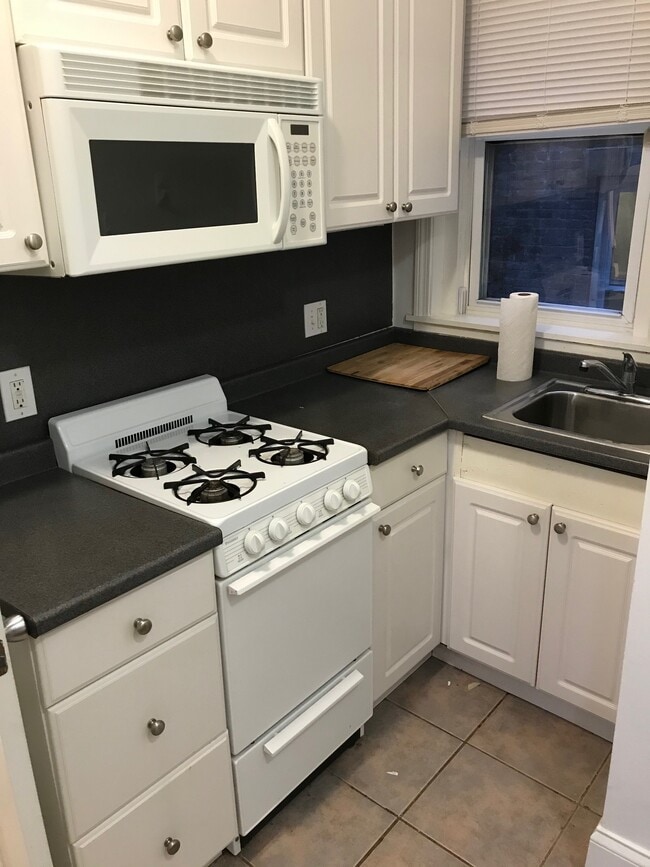 Photo - 26 Hemenway St Unit 18