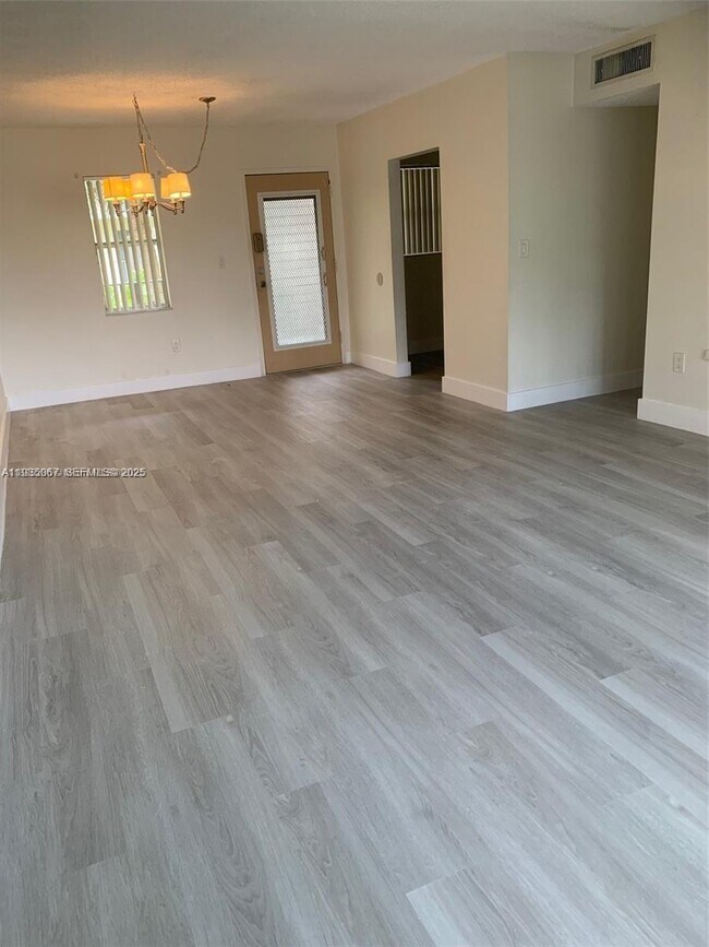 Photo - 1830 SW 81st Ave Unit 4305