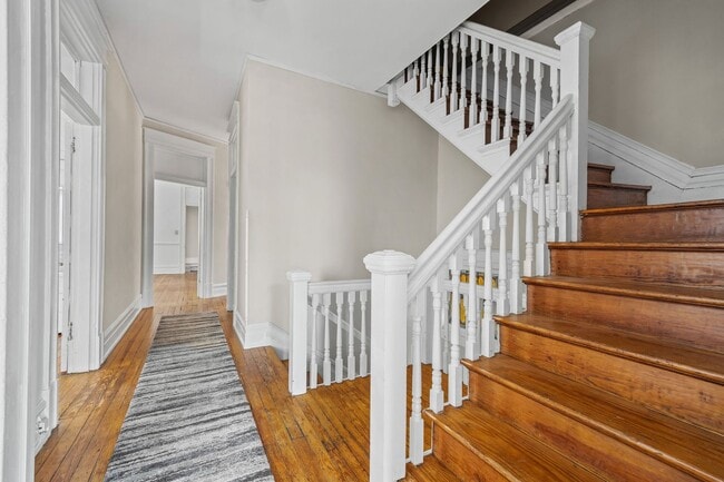Photo - 2713 W Grace St Unit 2