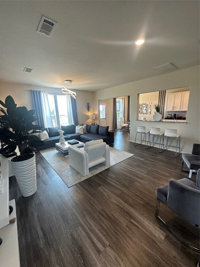 Photo - 5730 Pampus Prairie Rd