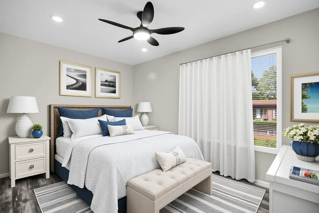 Photo - 125 Vandenburg Dr Unit #Right