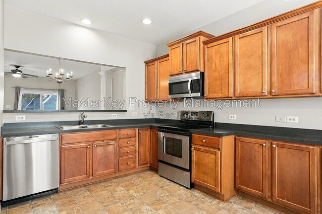 146 Madison Square Ln