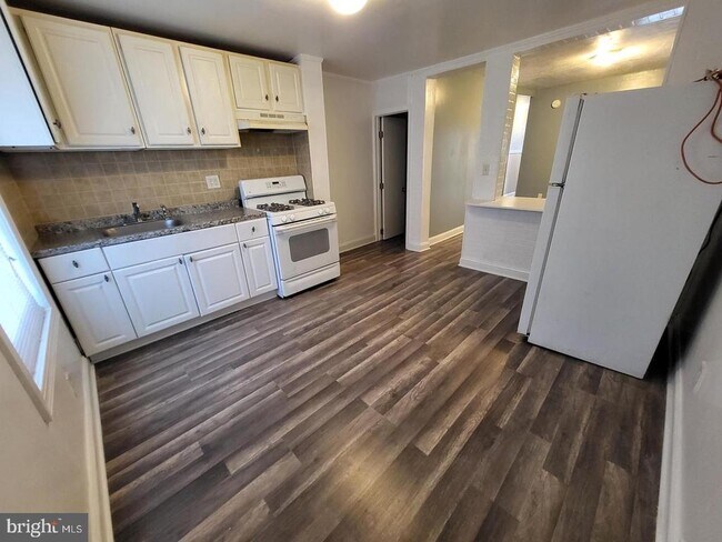 Photo - 517 N Rose St