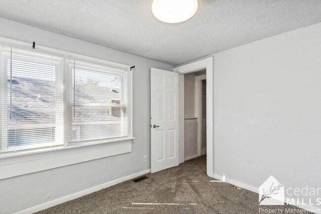 Photo - 212 Kansas Flats Unit 2