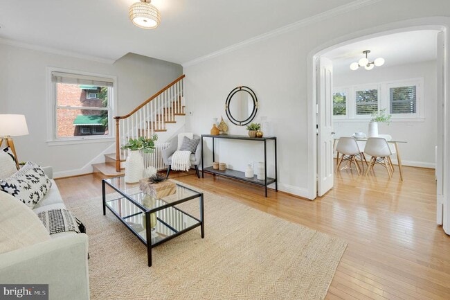 Photo - 5522 Blair Rd NE