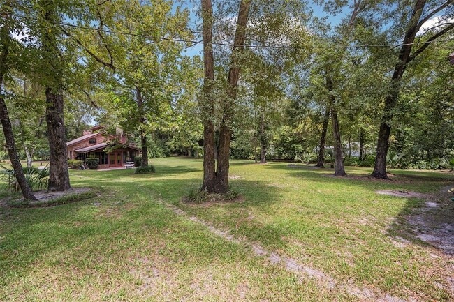 Photo - 1517 Manor Way