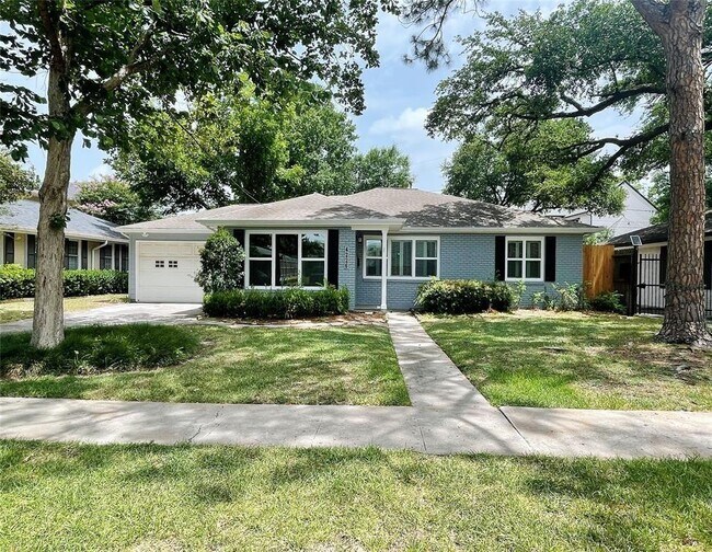 4226 Markham St Rental For Rent in Houston, TX
