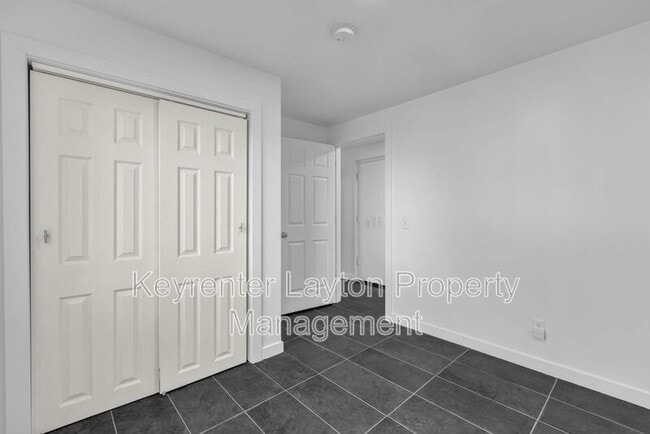 Photo - 775 N Diamond St
