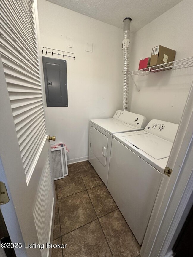 Photo - 12401 Brothers Ave Unit 107