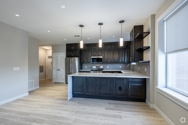 2-A Model 2BR 1BA - 1,020SF