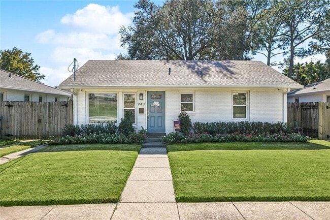 Photo - 940 Florida Blvd