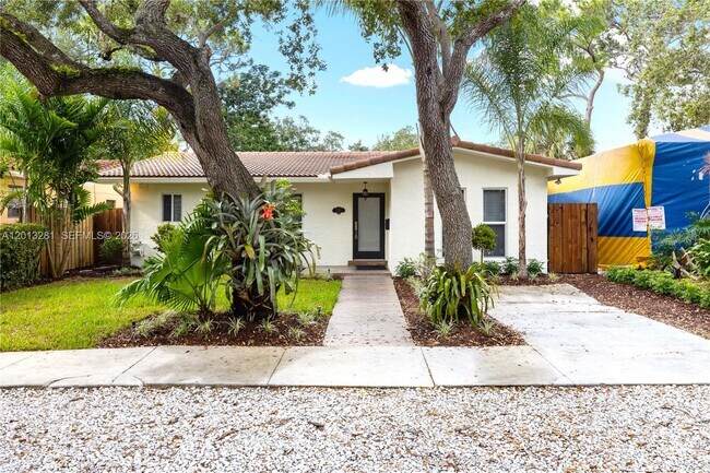 5770 SW 55th St