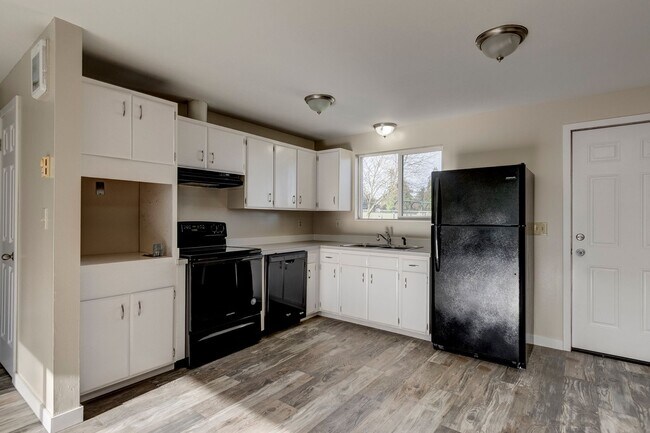 Photo - 850 SW 6th Ave Unit #1