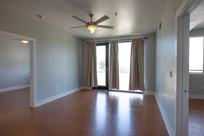 Photo - 3016 Guadalupe St