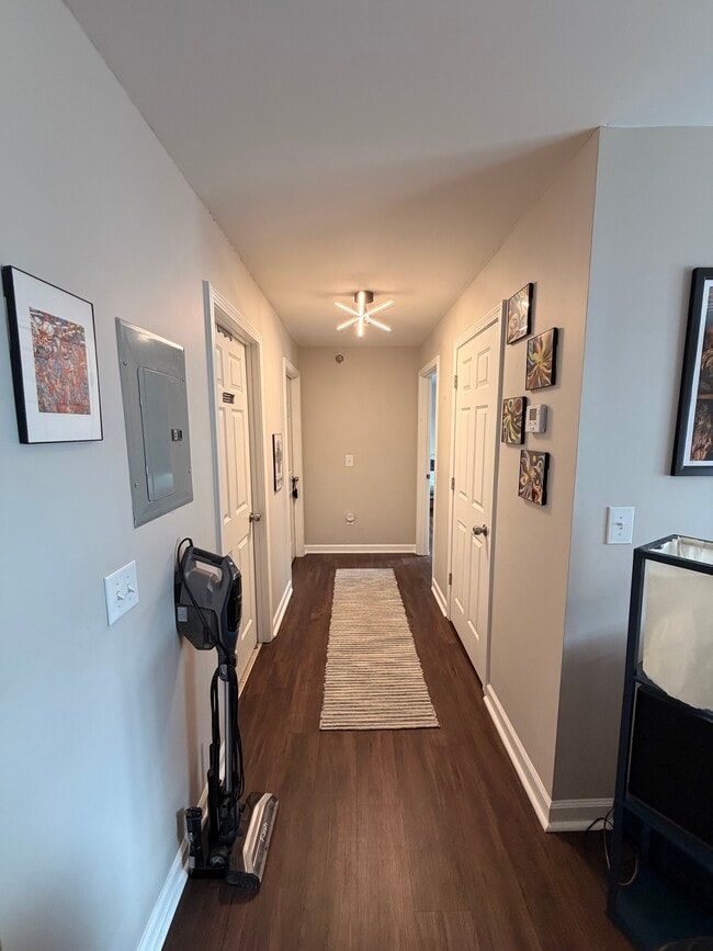 Common passage - 235 Main St Unit 202