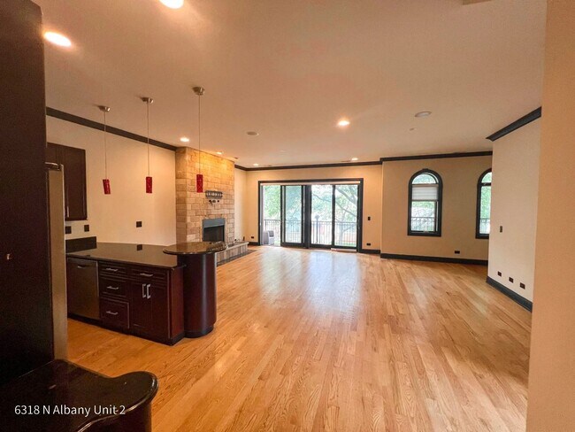 Photo - 6318 N Albany Ave Unit 3
