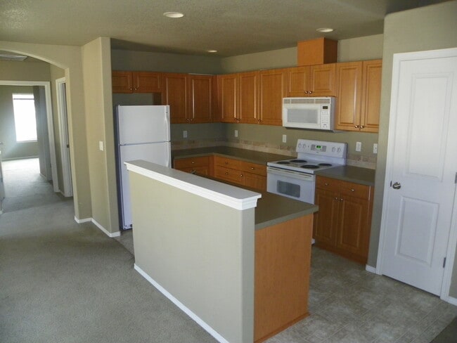 Photo - gar399 Unit 200