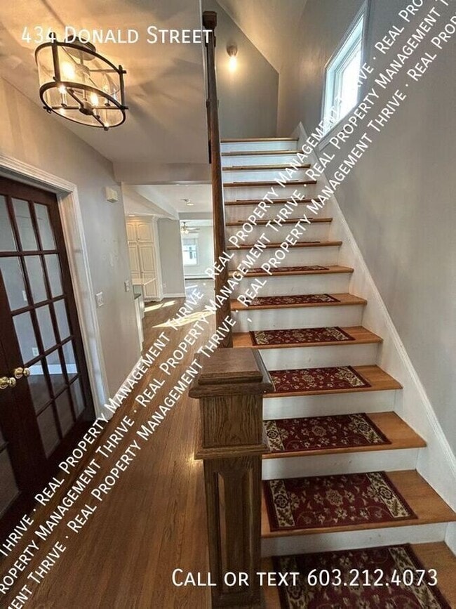 Photo - 434 Donald St