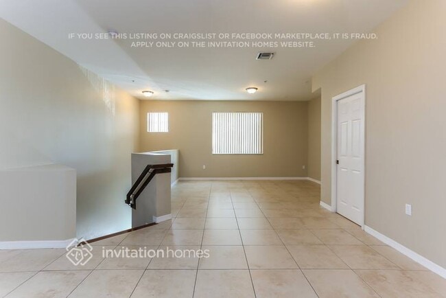 12421 SW 50th Ct