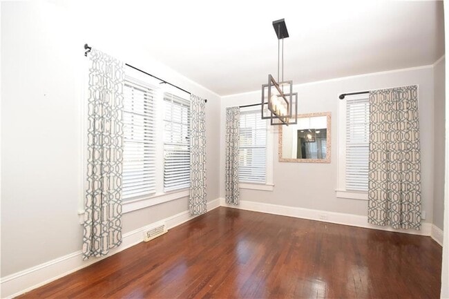 Photo - 3116 Jackson St