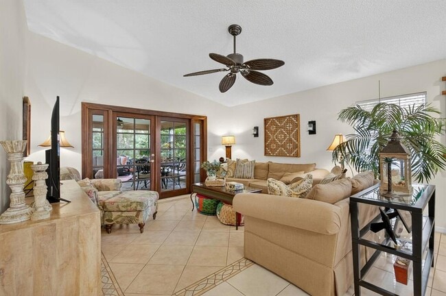 Photo - 29 San Jose Dr