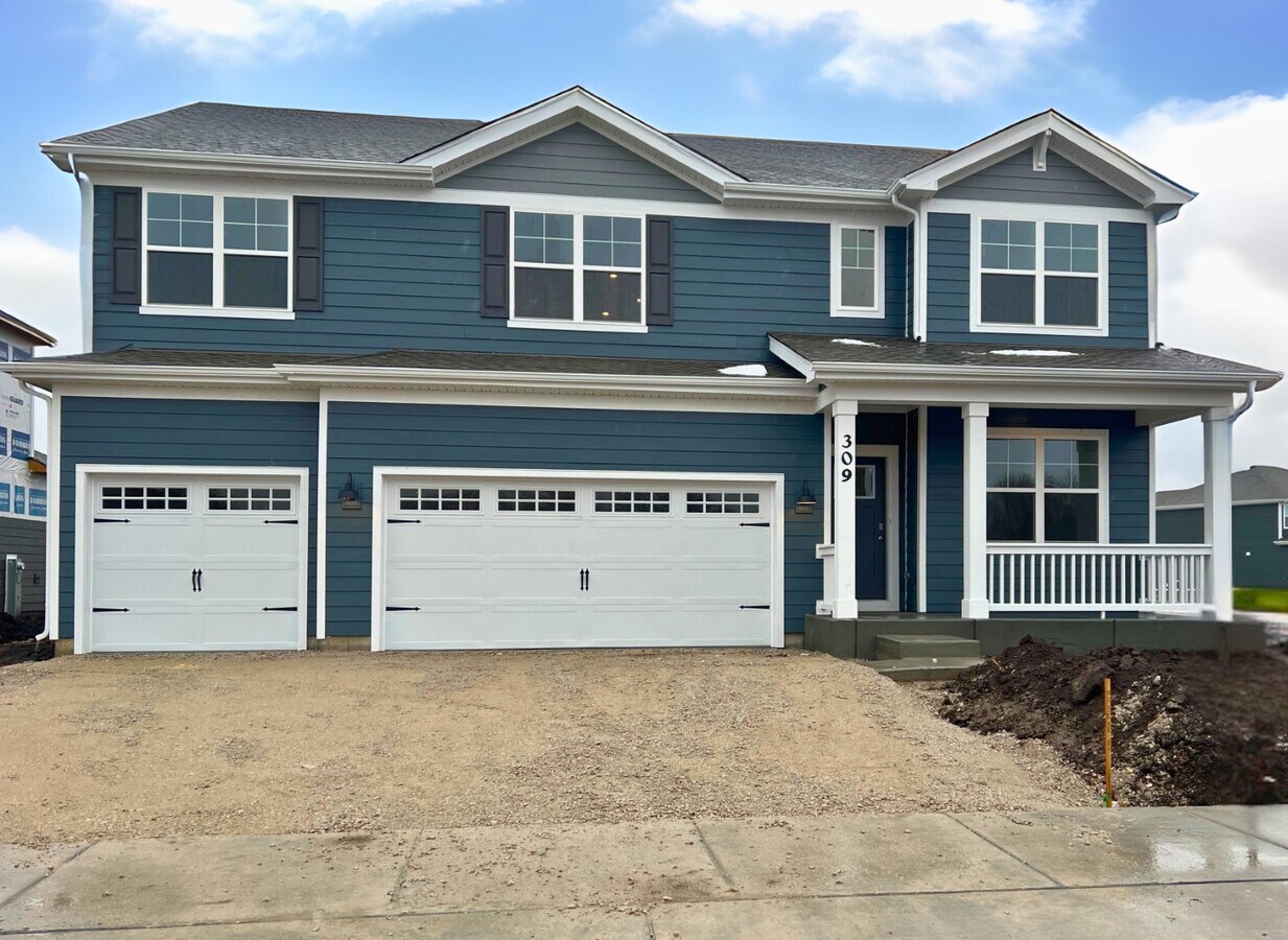 Photo - 309 Snowdrop Ln