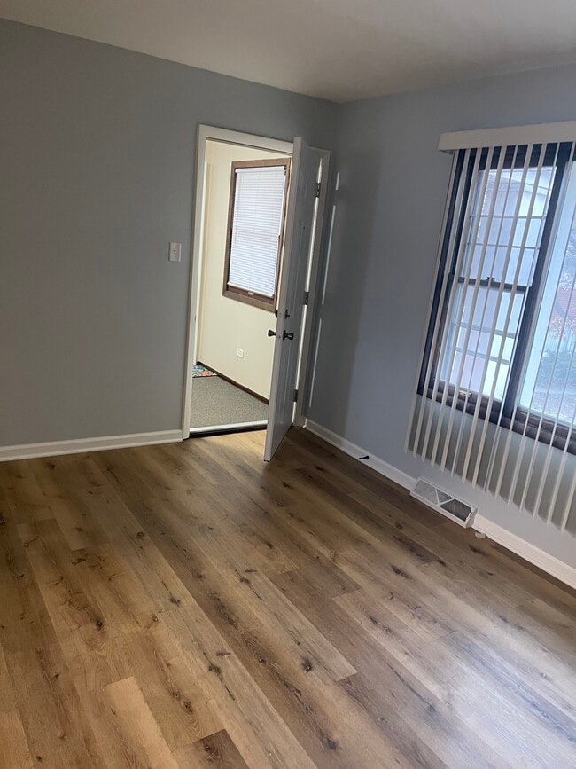 Photo - 5 Thomas Ct Unit 1E