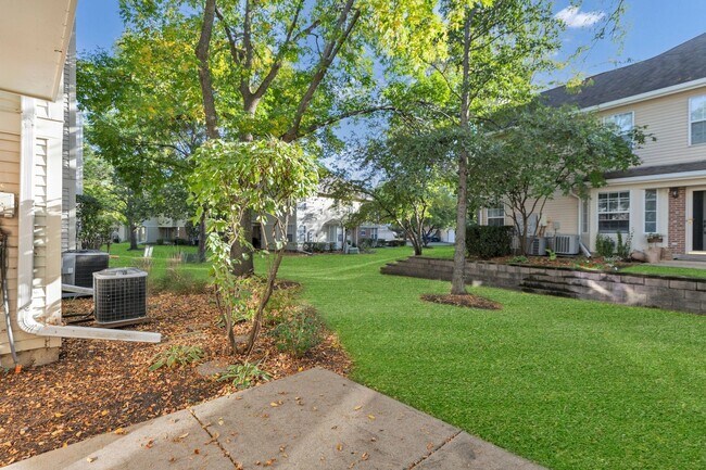 Photo - 2116 Glasgow Ct