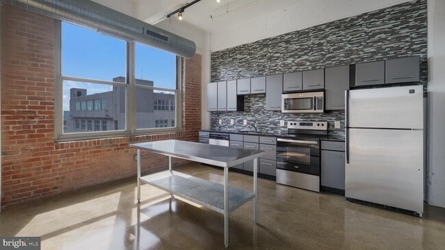 Photo - 444 N 4th St Unit 612