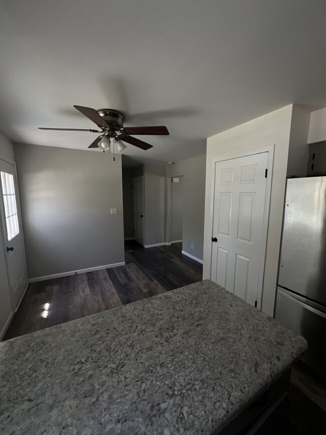 Photo - 1242-1244 1st Ave Unidad 1242 1st Ave.