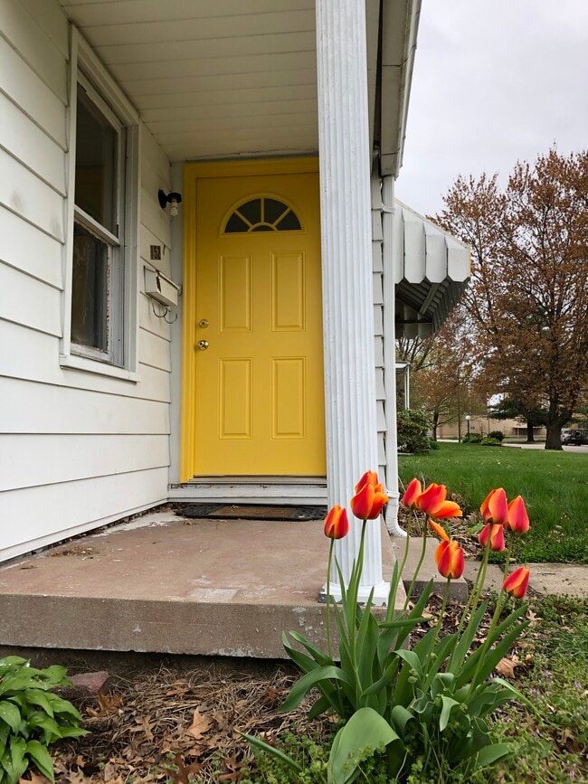 Photo - 152 N 37th St