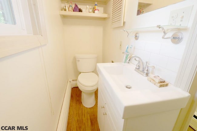 Photo - 635A-side W Nittany Ave Unit A-side