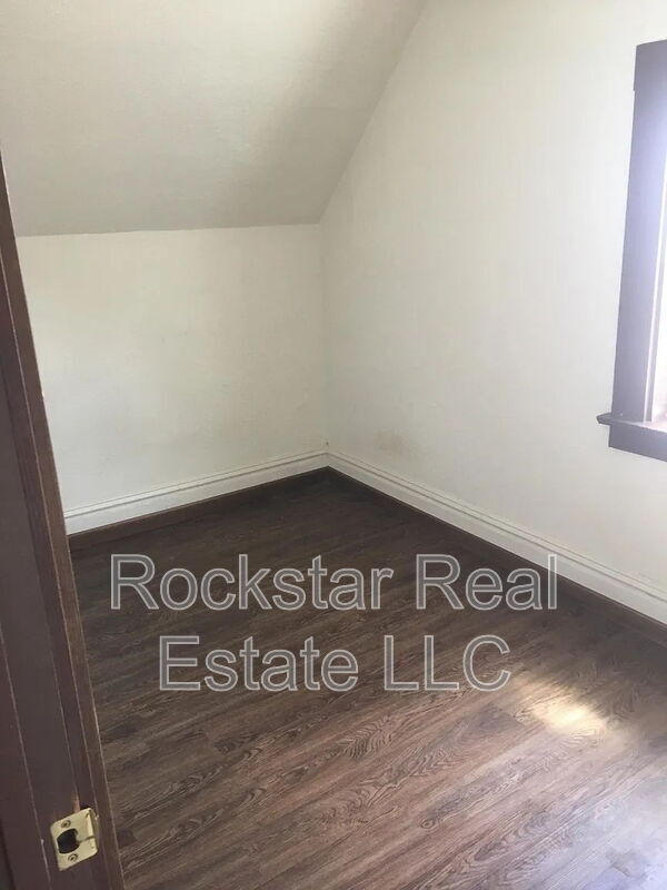 Photo - 2017 N Hamilton St Unit 2