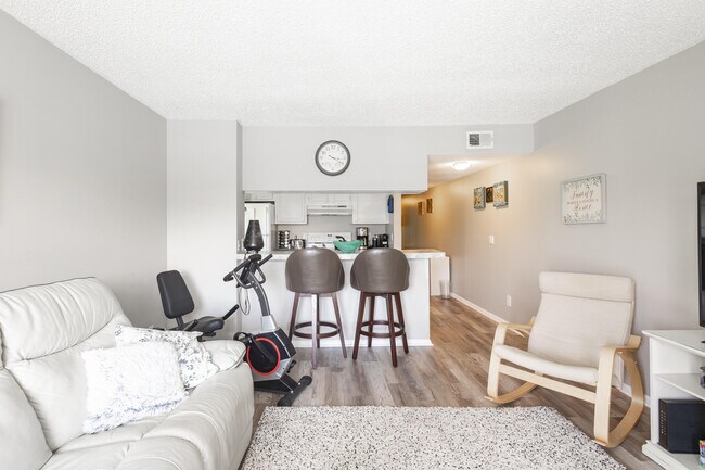 Photo - 184 Cypress Point Dr Unidad 184