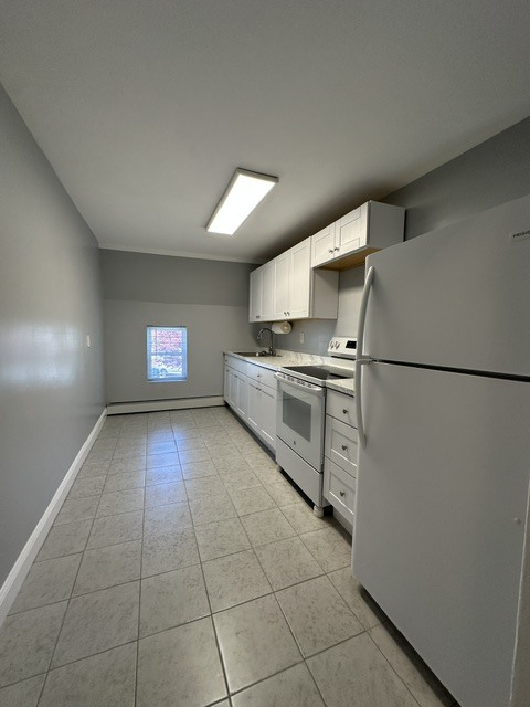 Photo - 457 Lake Ave Unit Apt A