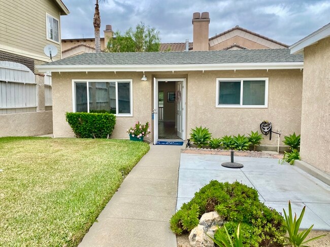 Photo - 2019 Curtis Ave Unidad B