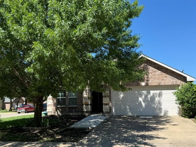 Photo - 16901 Thorntree Ct Casa