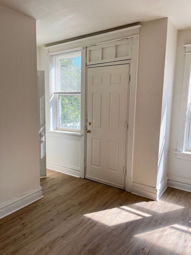Photo - 1-Bedroom Apartment on 2nd Floor Unit 2729 2FL