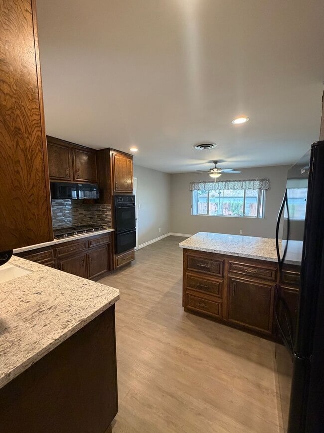 Photo - 4301 Skye Dr