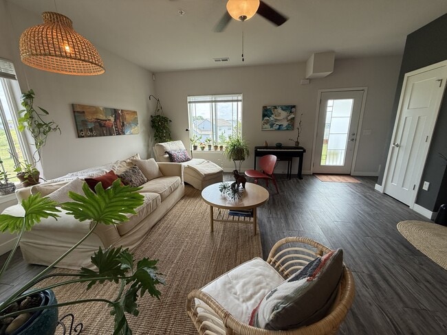 Photo - 5509 Prairie Pl Dr