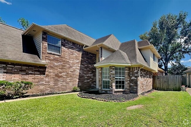 Building Photo - 5607 S Magazine Cir Rental