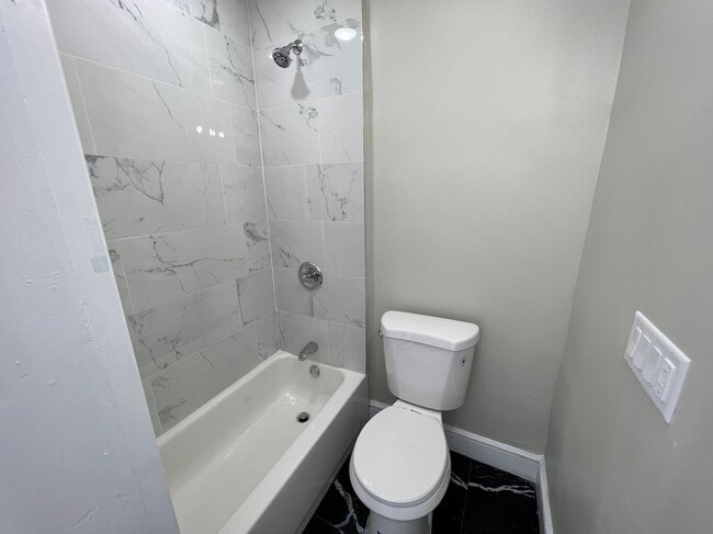 Photo - 51 Hawkins St